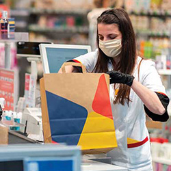 [ETUDE] Comment la pandémie transforme le retail 